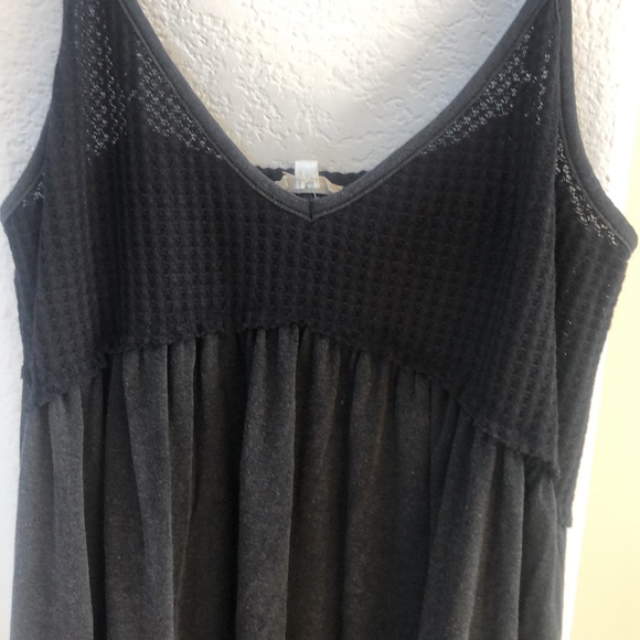 Top - Picture 2 of 3